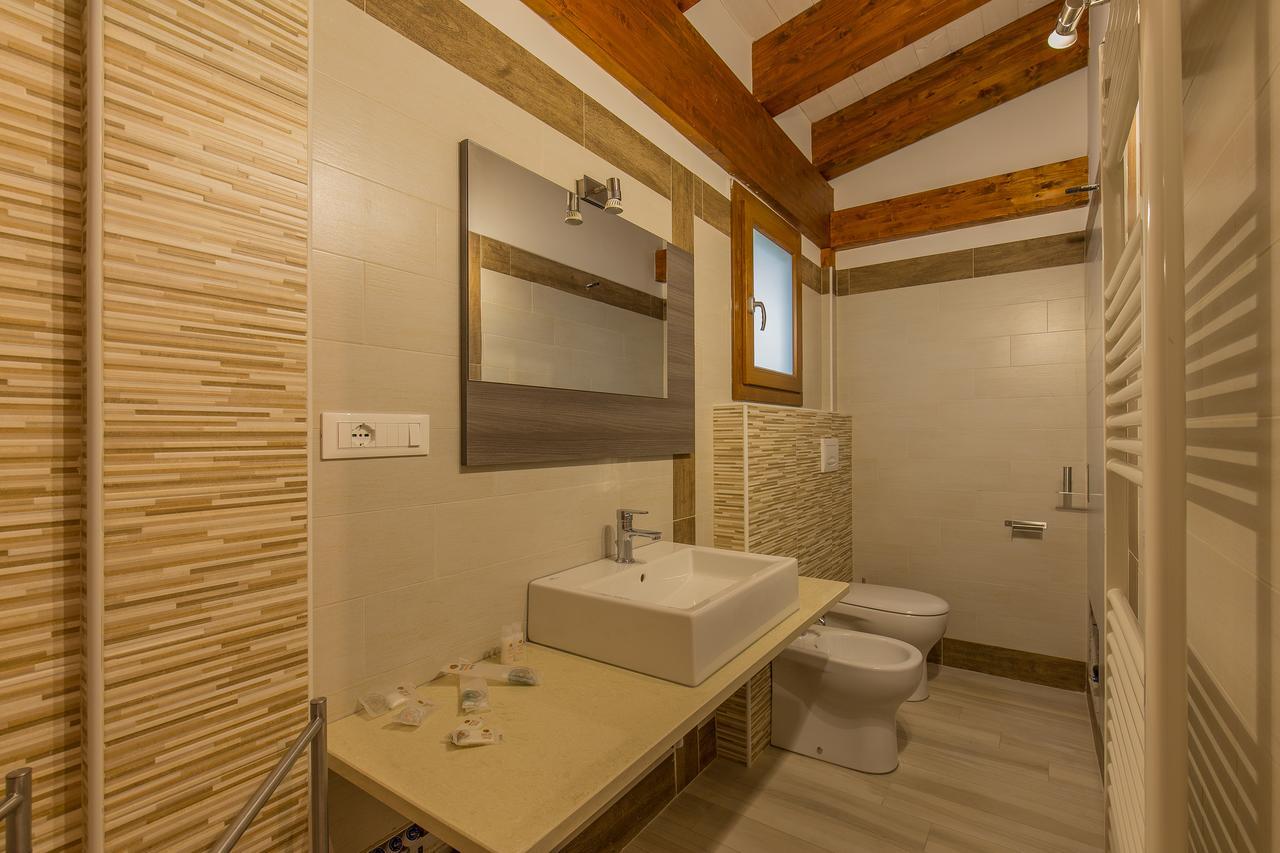 Il Semaforo Sila Hotel Таверна Екстериор снимка